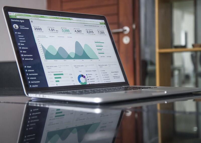Como aproveitar as melhores práticas de negócios em sua pequena empresa